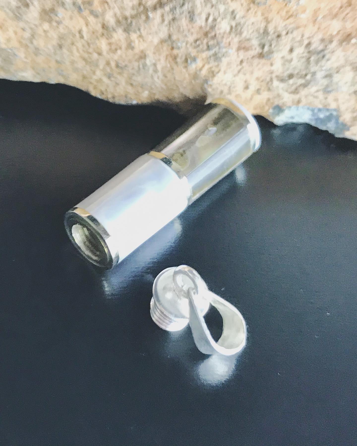 CYLINDER OF INTENTION IN MOTHER WHITE PEARL